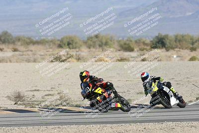 media/Dec-07-2025-CVMA (Sun) [[3e7d2de5dc]]/Race 9-Formula UL Shootout/